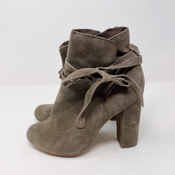 Steve Madden Womens 7 Taupe Loreen Suede Leather Tie Strap Ankle Booties Almond - Picture 2 of 12